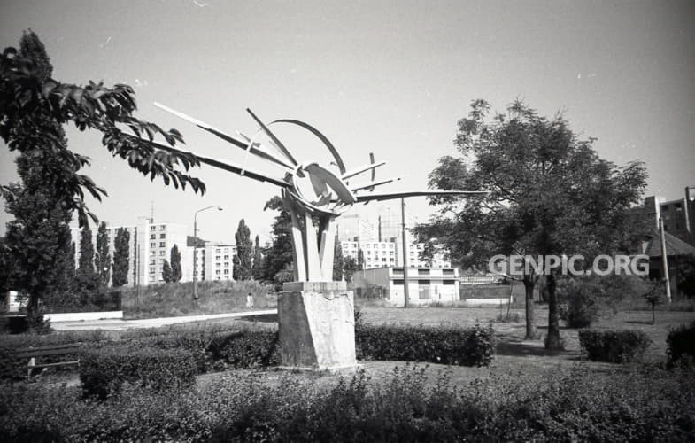 Rising Sun Statue (Liberation Monument) - author Pavol Chrtan and Milos Gasparec.