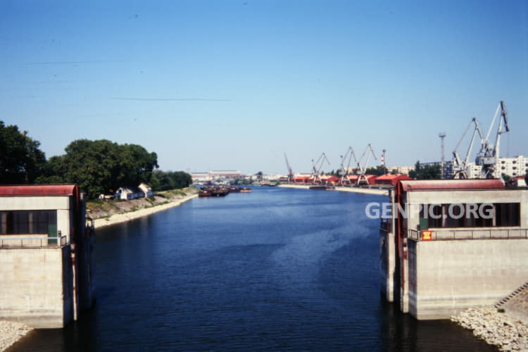 Port of Komarno.