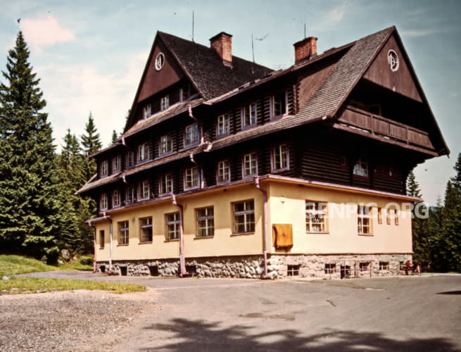 Hotel Mikulasska chata.