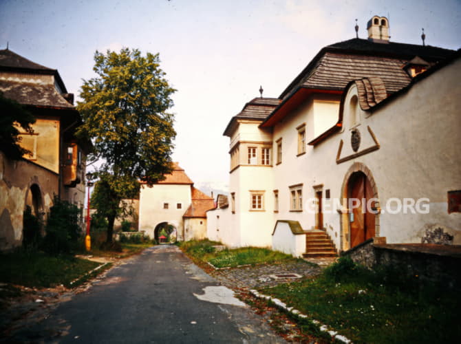 Spisska Kapitula - canonical houses.