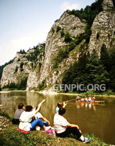 Floating the Dunajec on wooden raft.