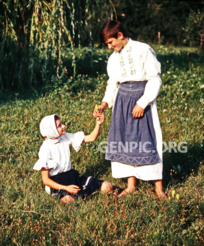 Children in folk costumes.