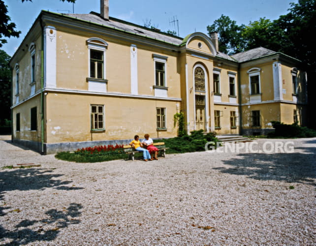 Manor house Hrachovo.