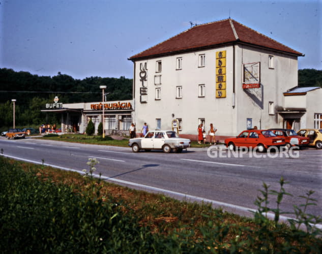 Reštaurácia a Motel v Adamove.