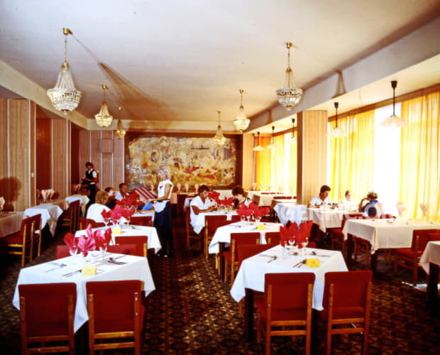 Hotel Dunaj - Restaurant.